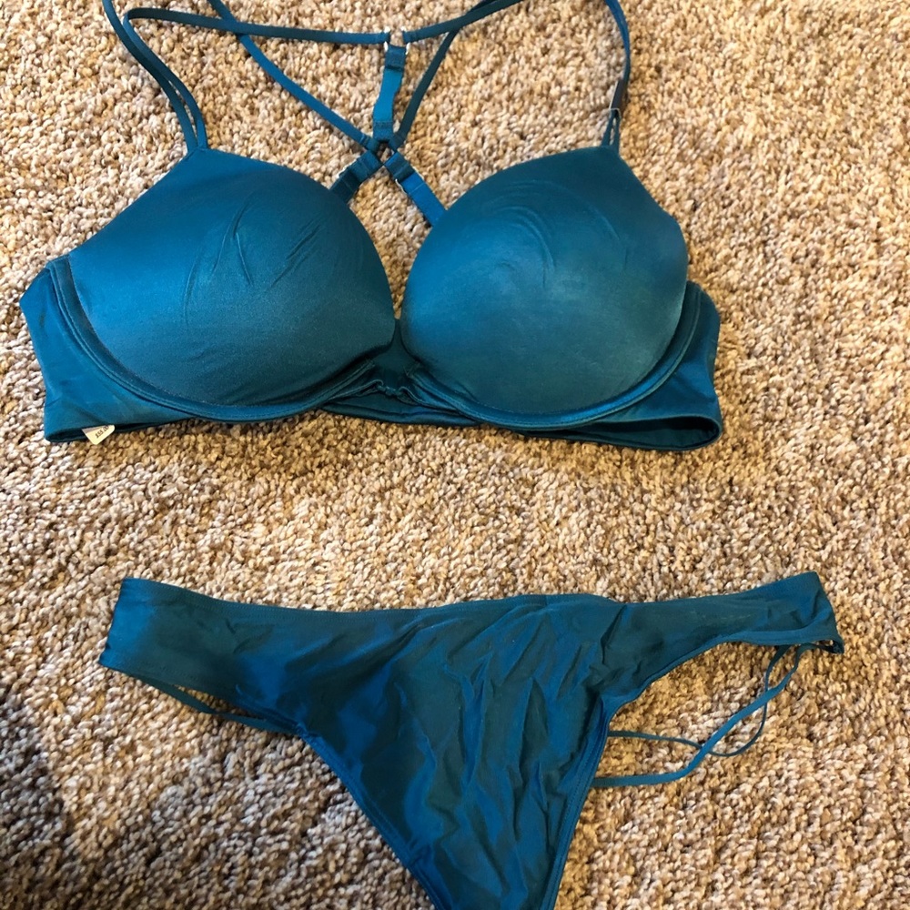 Bra and panty set